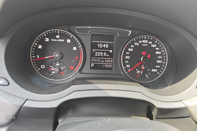 Audi Q3 2016 #14 Audi Q3 2016 car image #14