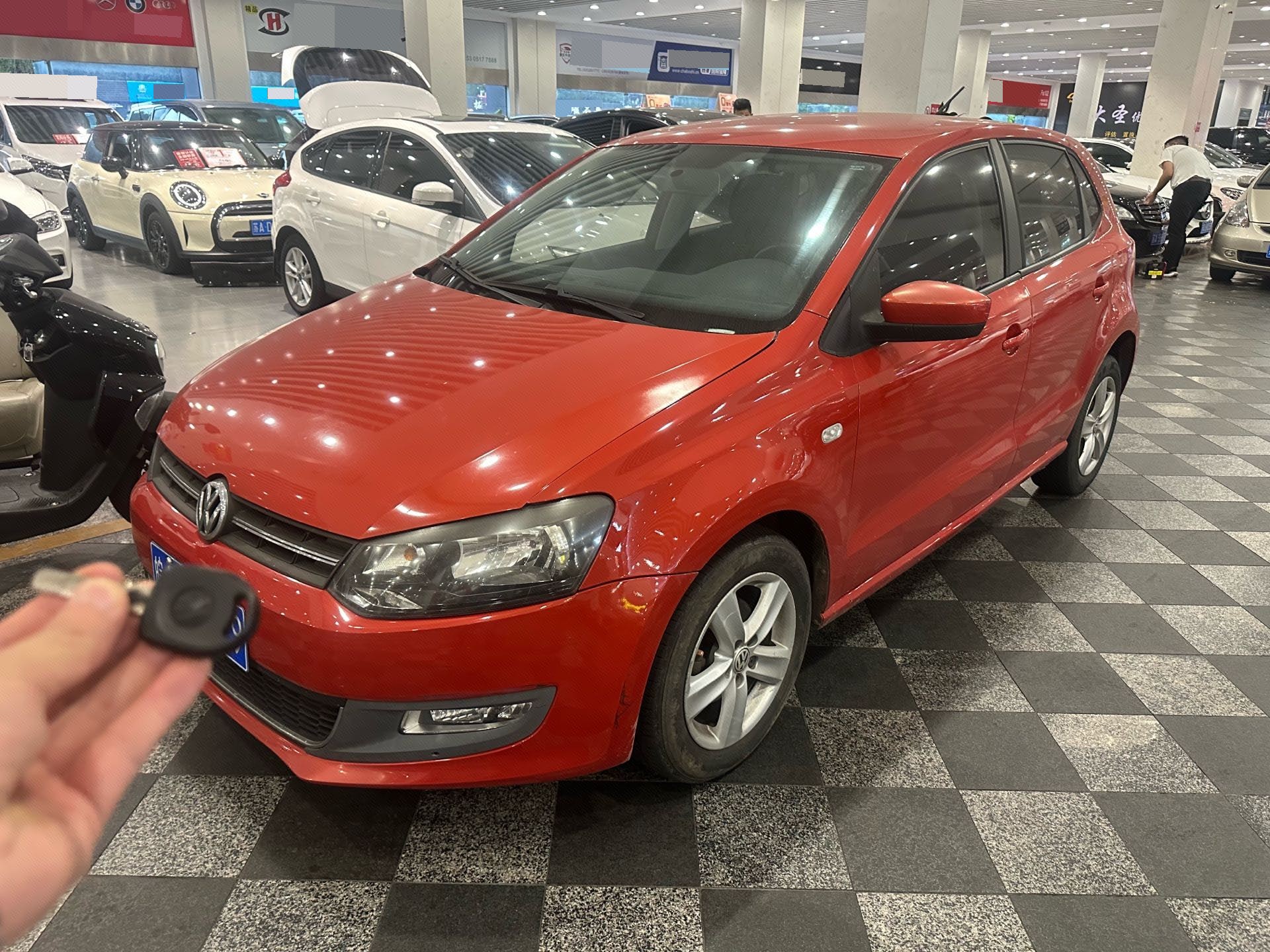 Volkswagen Polo 2012 Volkswagen Polo 2012 car image
