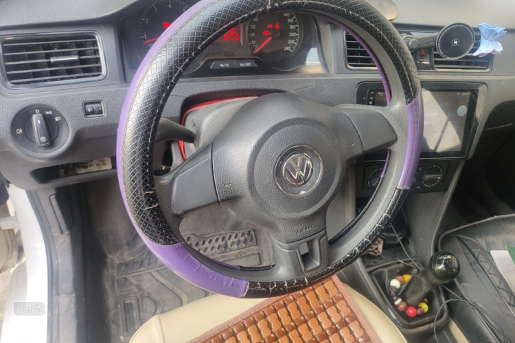 Volkswagen Santana 2019 #12 Volkswagen Santana 2019 car image #12