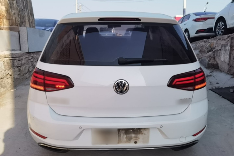 Volkswagen Golf 2018 صورة سيارة #4
