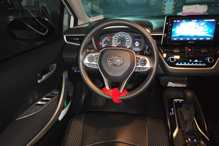 Toyota Corolla 2019 #11 Toyota Corolla 2019 car image #11