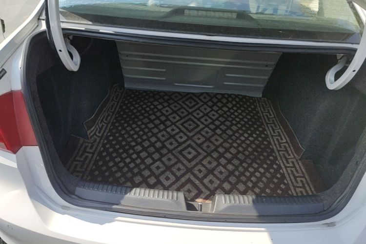 Volkswagen Santana 2016 car image #19