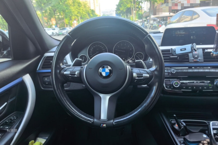 BMW 3 Series 2018 #12 BMW 3 Series 2018 immagine di auto #12