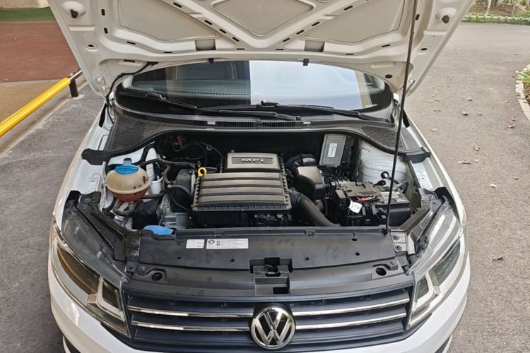 Volkswagen Santana 2017 immagine di auto #22