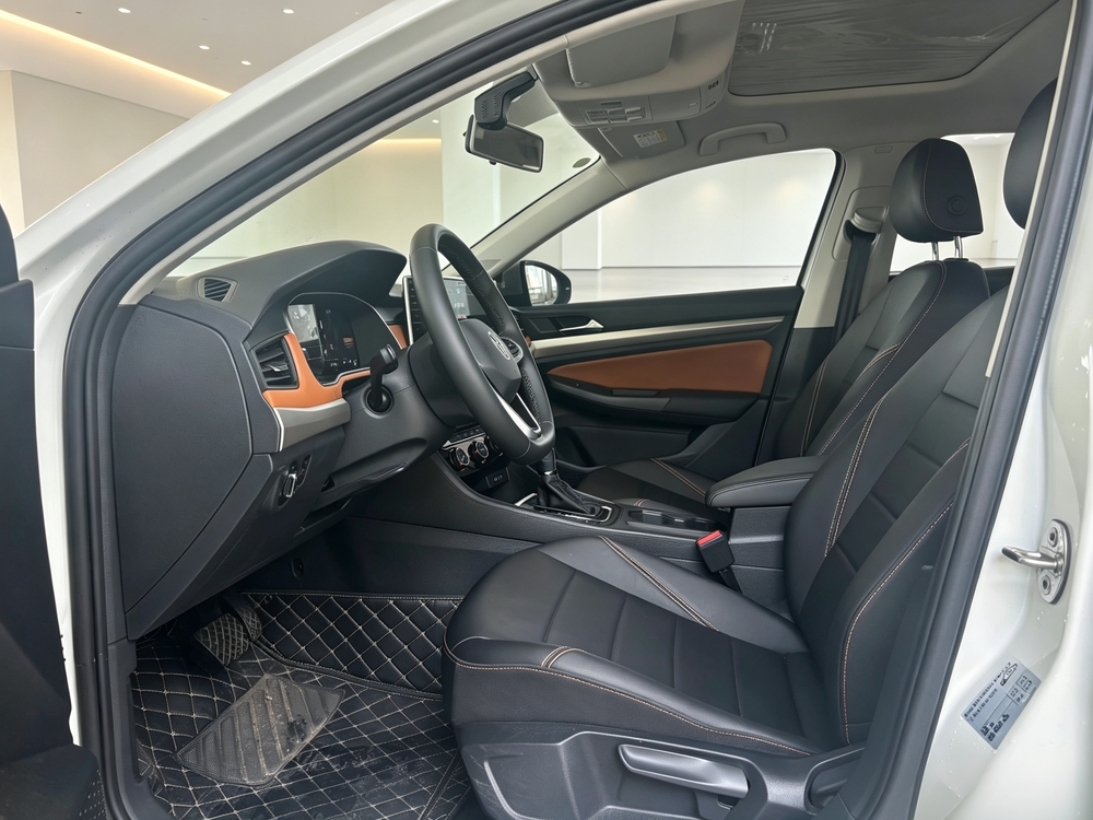 Volkswagen Bora 2025 car image #8