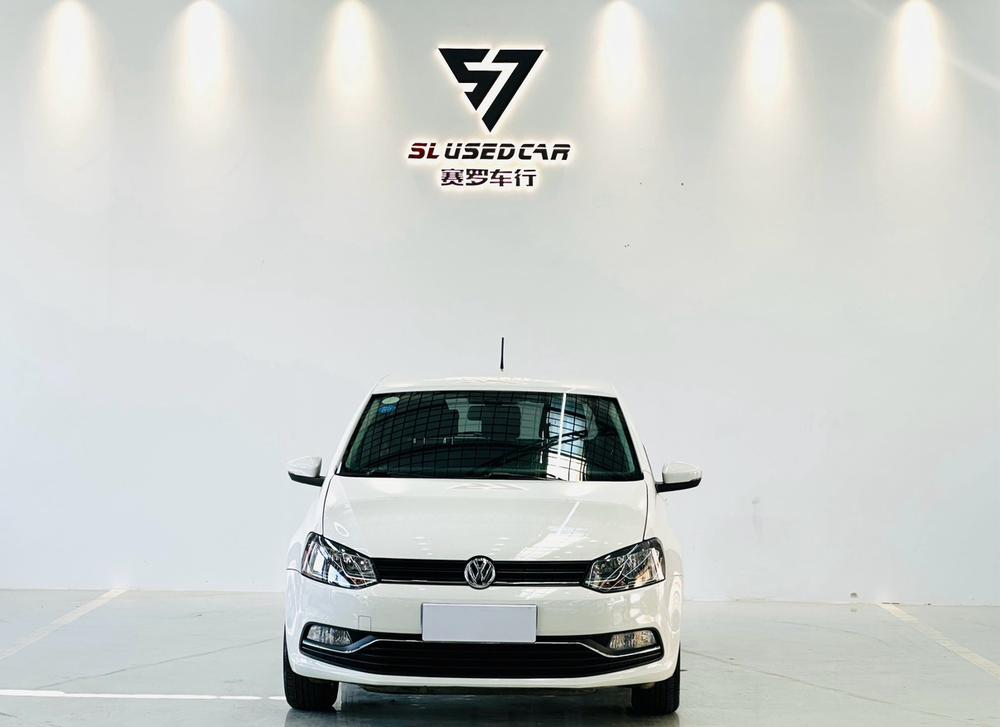 Volkswagen Polo 2016 car image #2