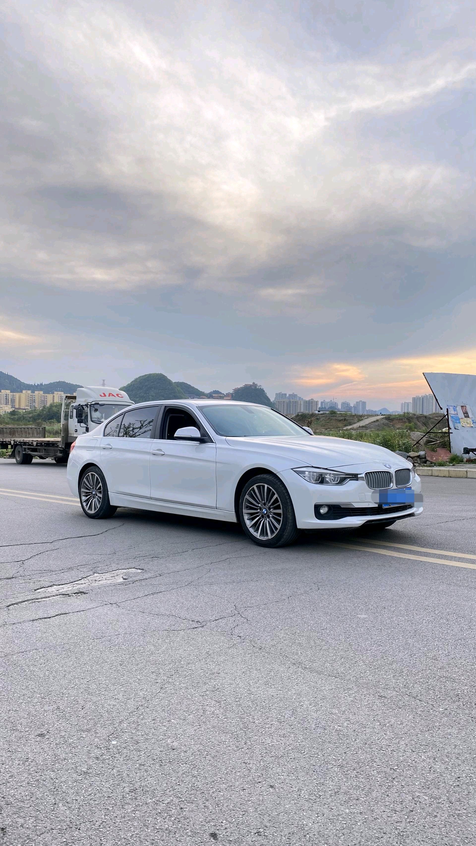 BMW 3 Series 2019 #3 BMW 3 Series 2019 immagine di auto #3