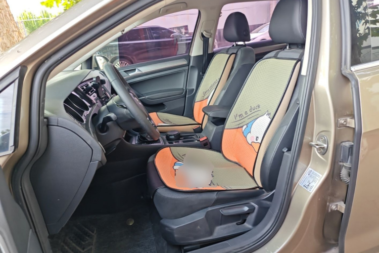 Volkswagen Golf 2019 #15 Volkswagen Golf 2019 car image #15