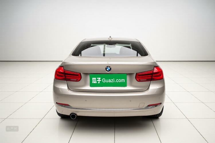 BMW 3 Series 2016 car image #6