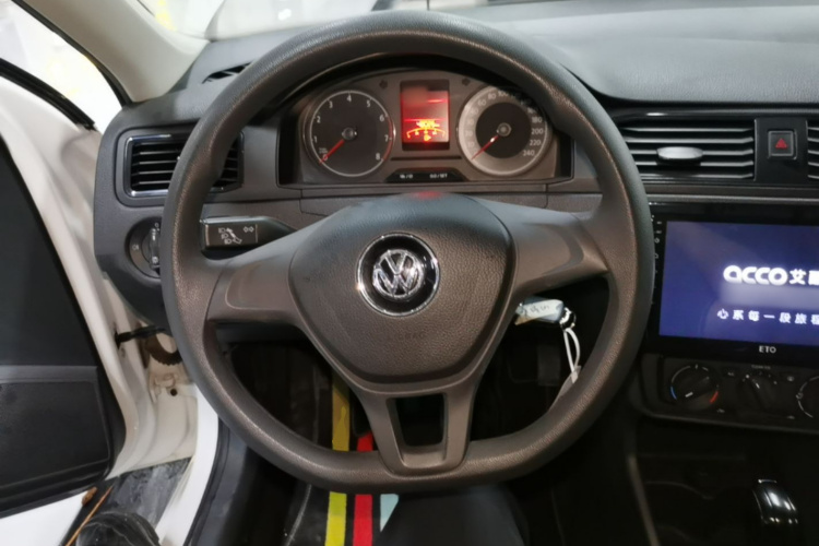 Volkswagen Santana 2019 car image #11