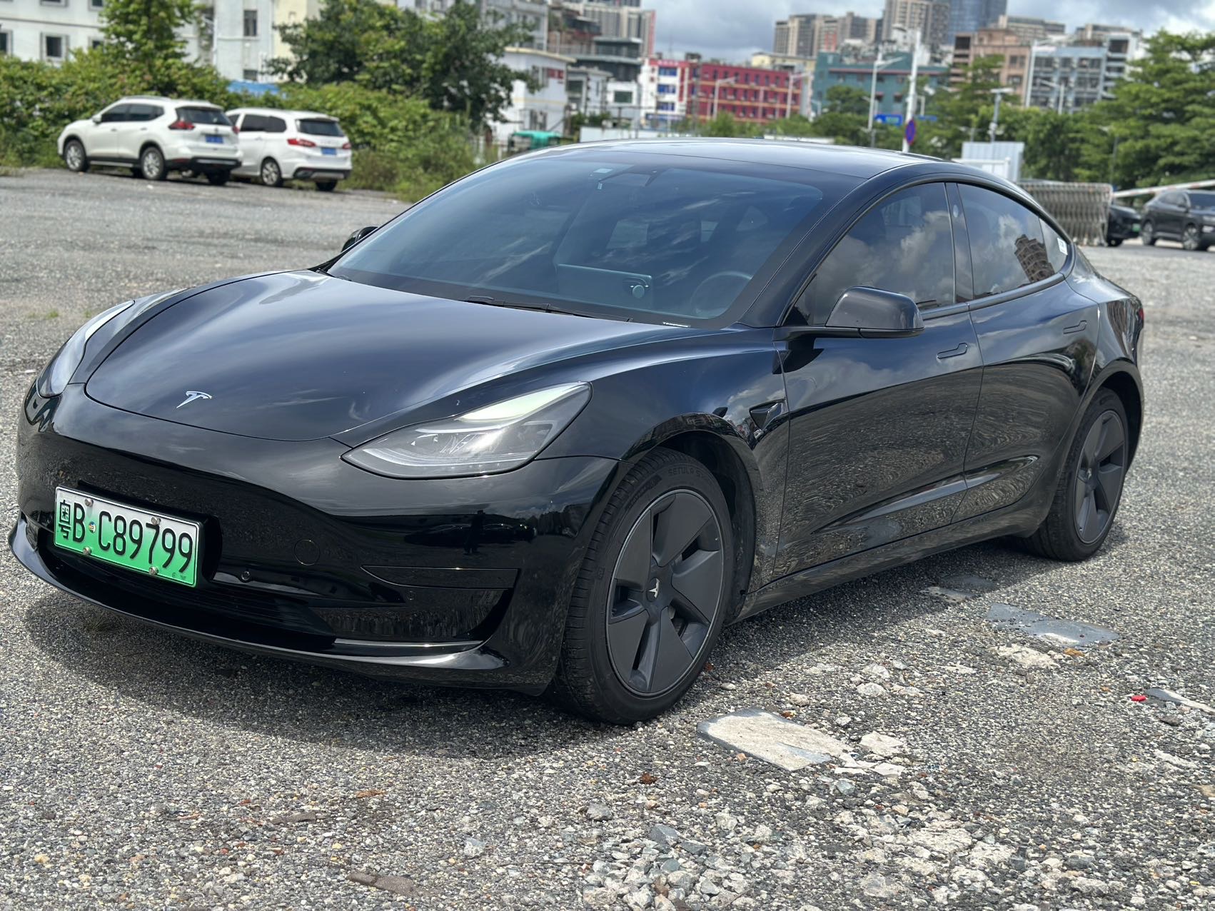 Tesla Model 3 2021 car image 