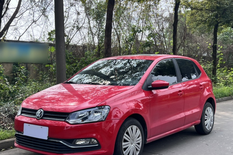 Volkswagen Polo 2018 car image #2