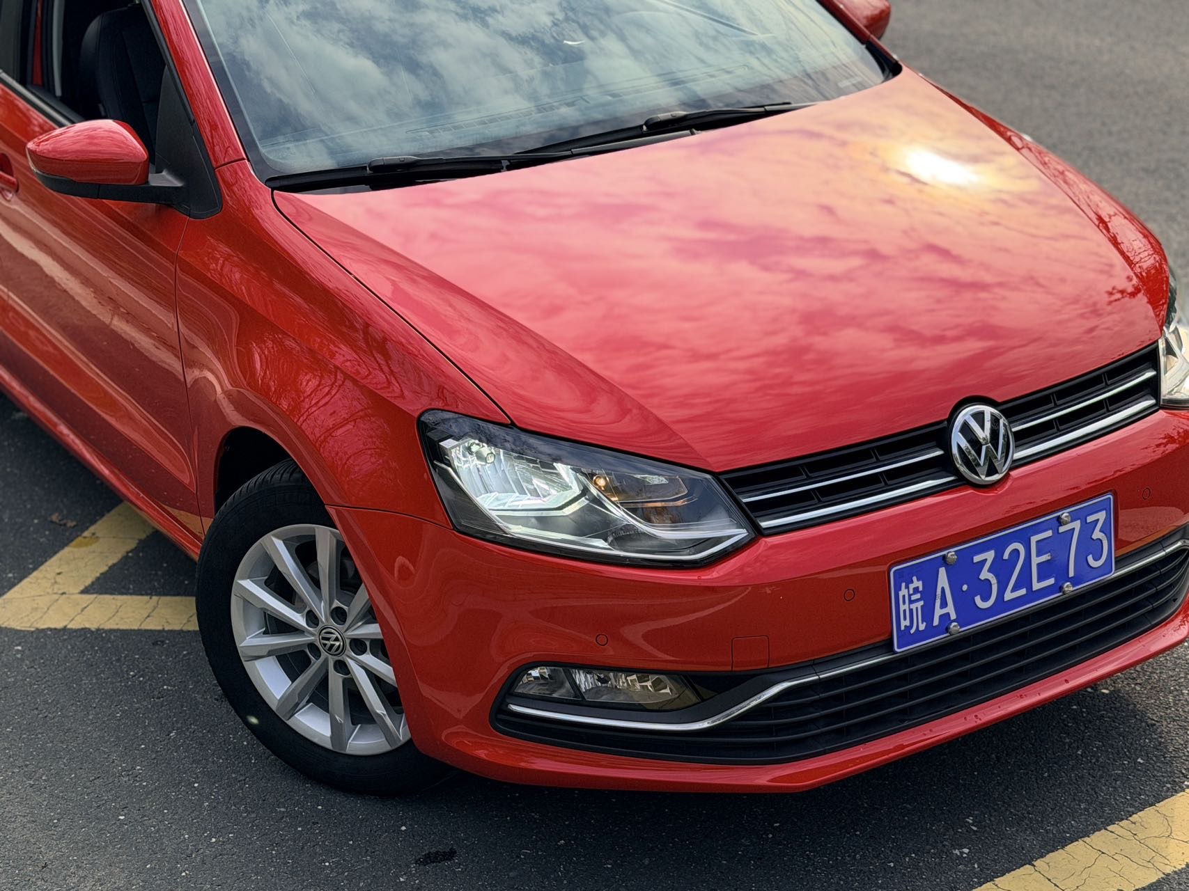 Volkswagen Polo 2015 изображение автомобиля #9