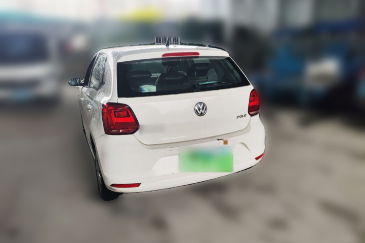 Volkswagen Polo 2016 car image #5