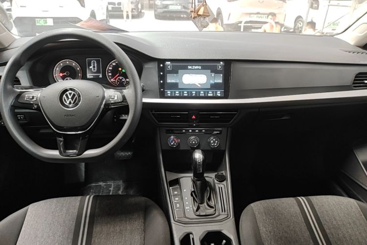 Volkswagen Lavida 2021 car image #13