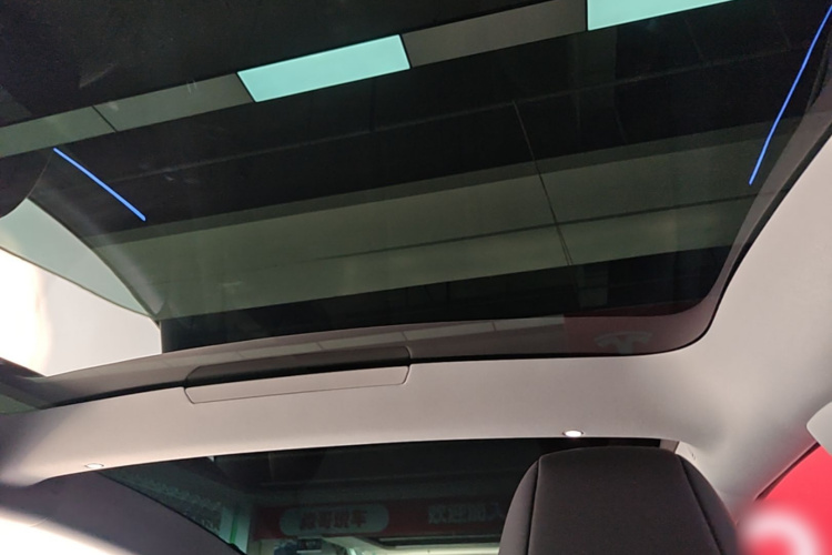 Tesla Model 3 2024 #20 Tesla Model 3 2024 car image #20