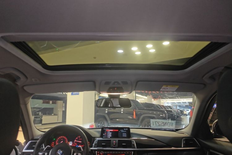 BMW 3 Series 2017 #18 BMW 3 Series 2017 car image #18