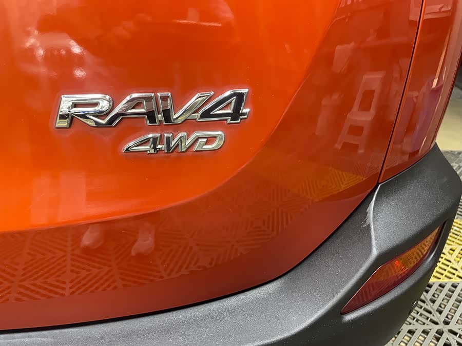 Toyota RAV4 2013 car image #49