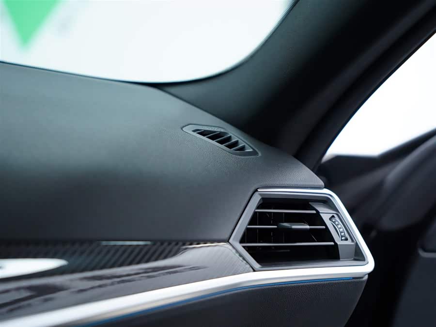 BMW M2 2024 car image #49