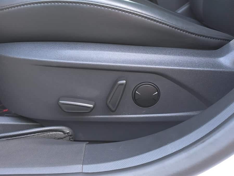 Ford Mustang Mach-E 2023 #49 Ford Mustang Mach-E 2023 car image #49