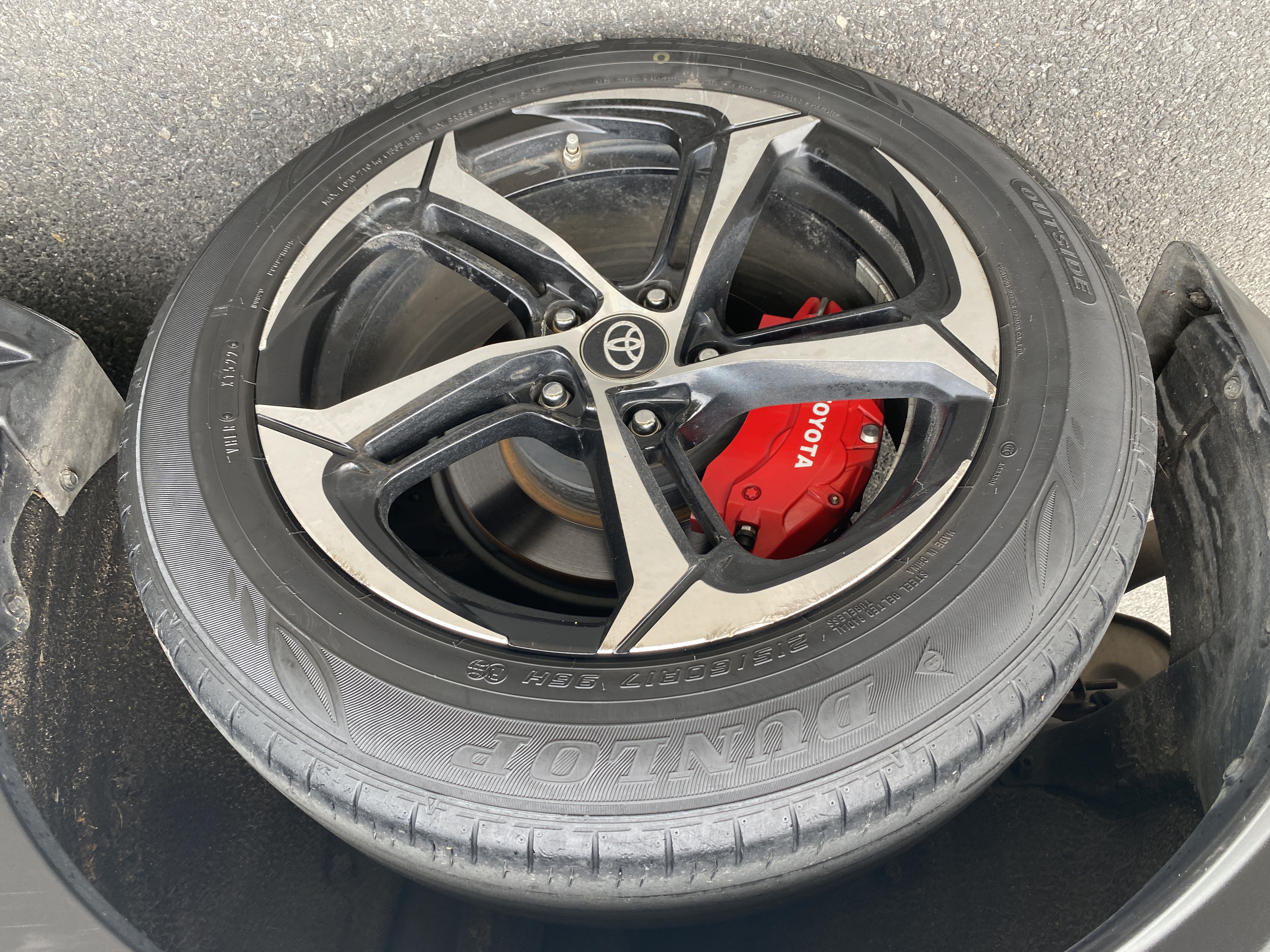 Toyota C-HR 2022 #49 Toyota C-HR 2022 صورة سيارة #49