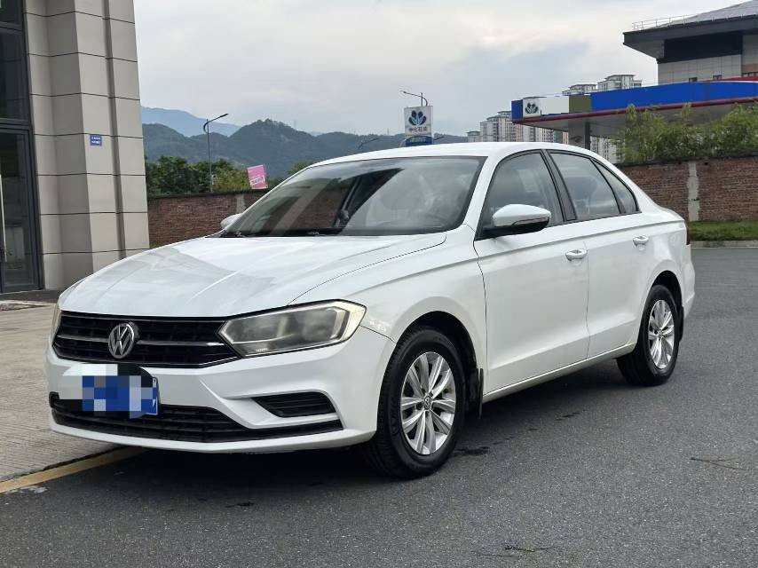 Volkswagen Bora 2018 car image 