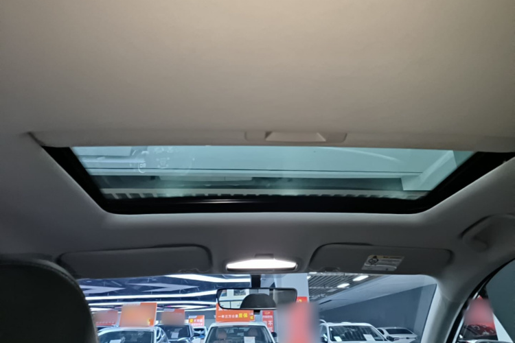 GEELY Emgrand 2022 car image #18