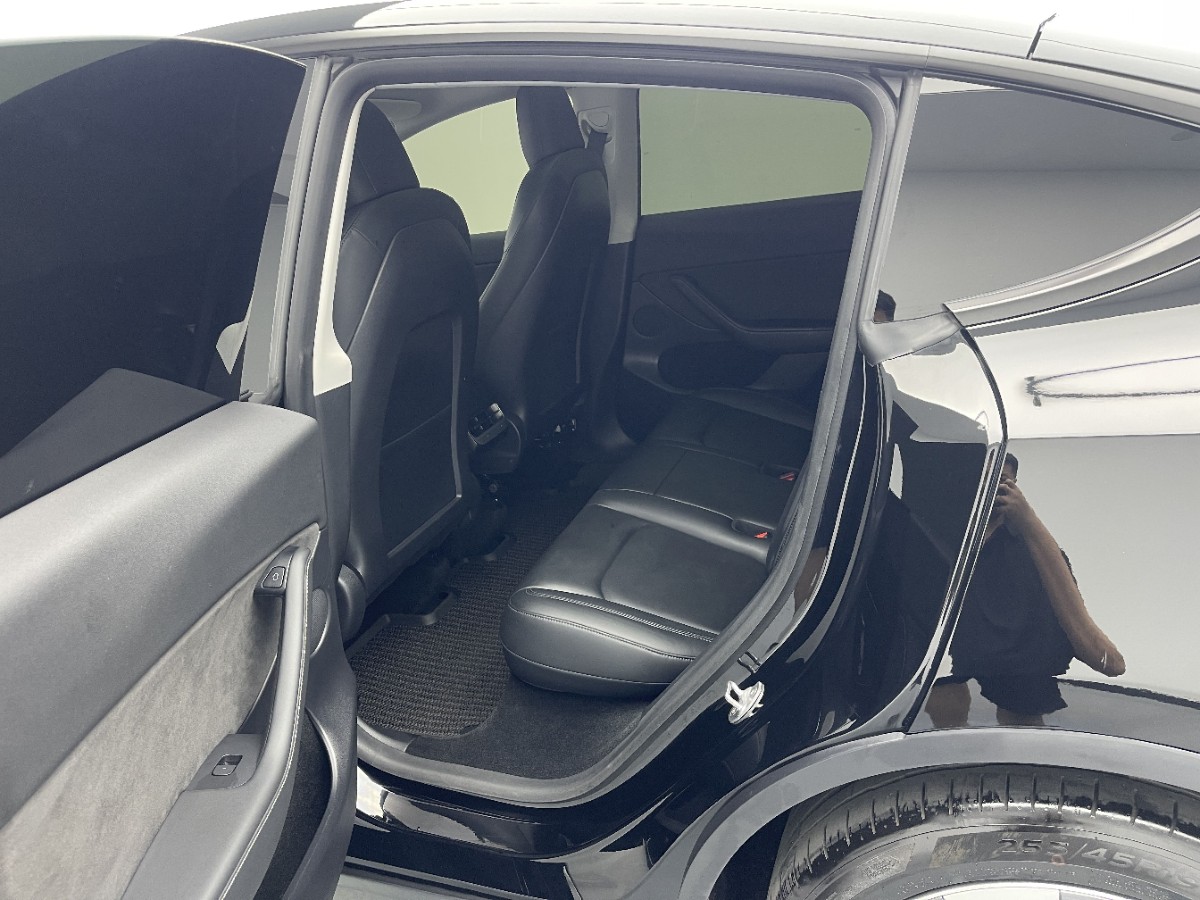 Tesla Model Y 2021 #6 Tesla Model Y 2021 car image #6