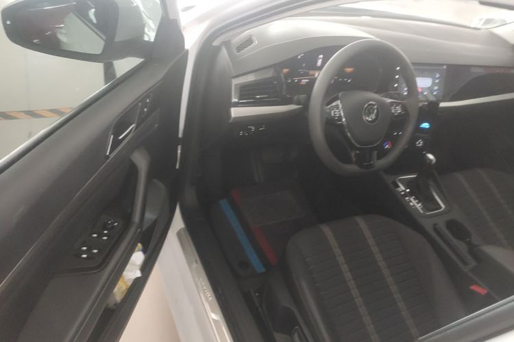 Volkswagen Lavida 2022 car image #16