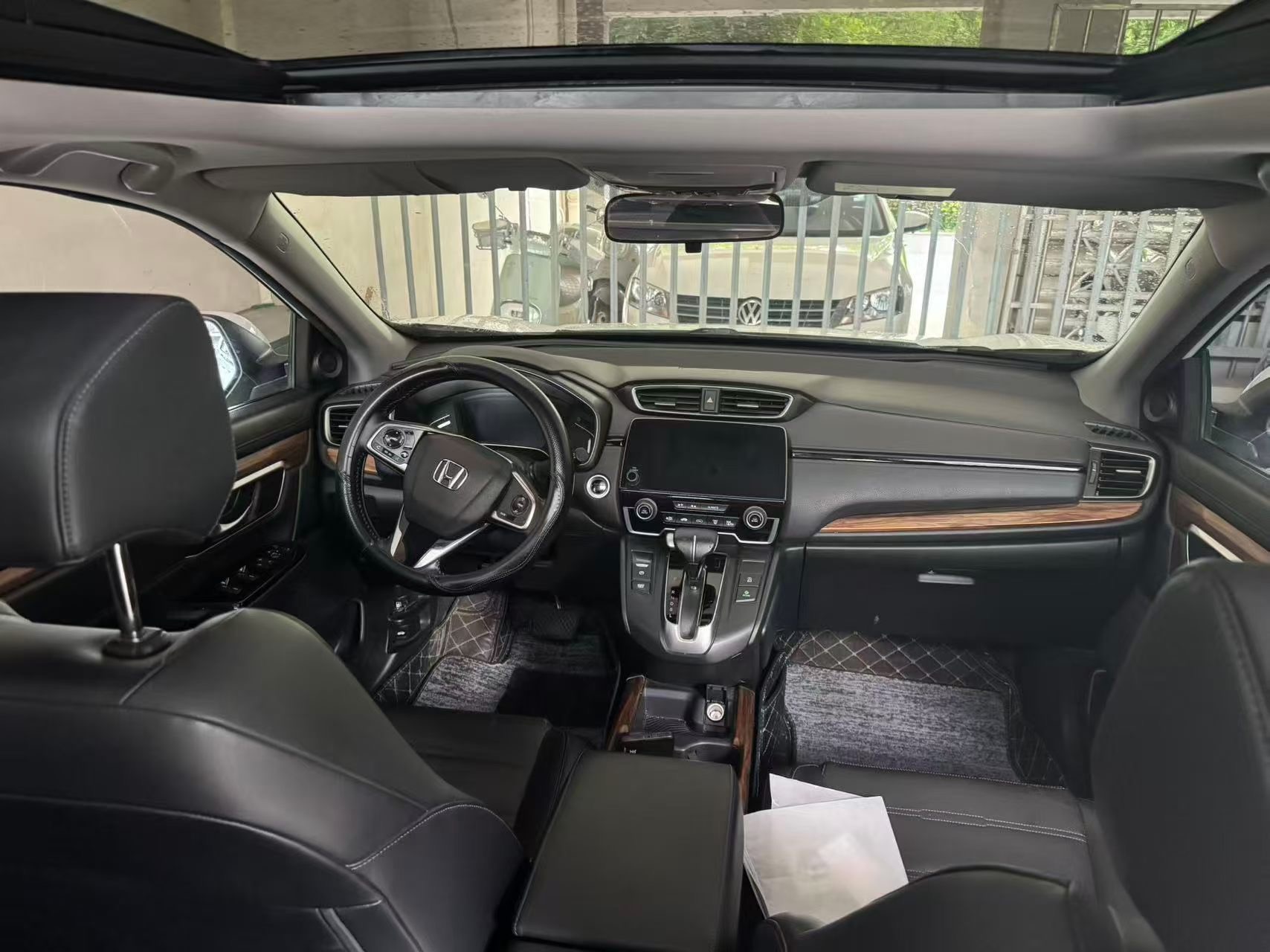 Honda CR-V 2019 car image #3