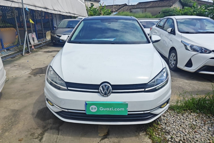 Volkswagen Golf 2020 #3 Volkswagen Golf 2020 car image #3