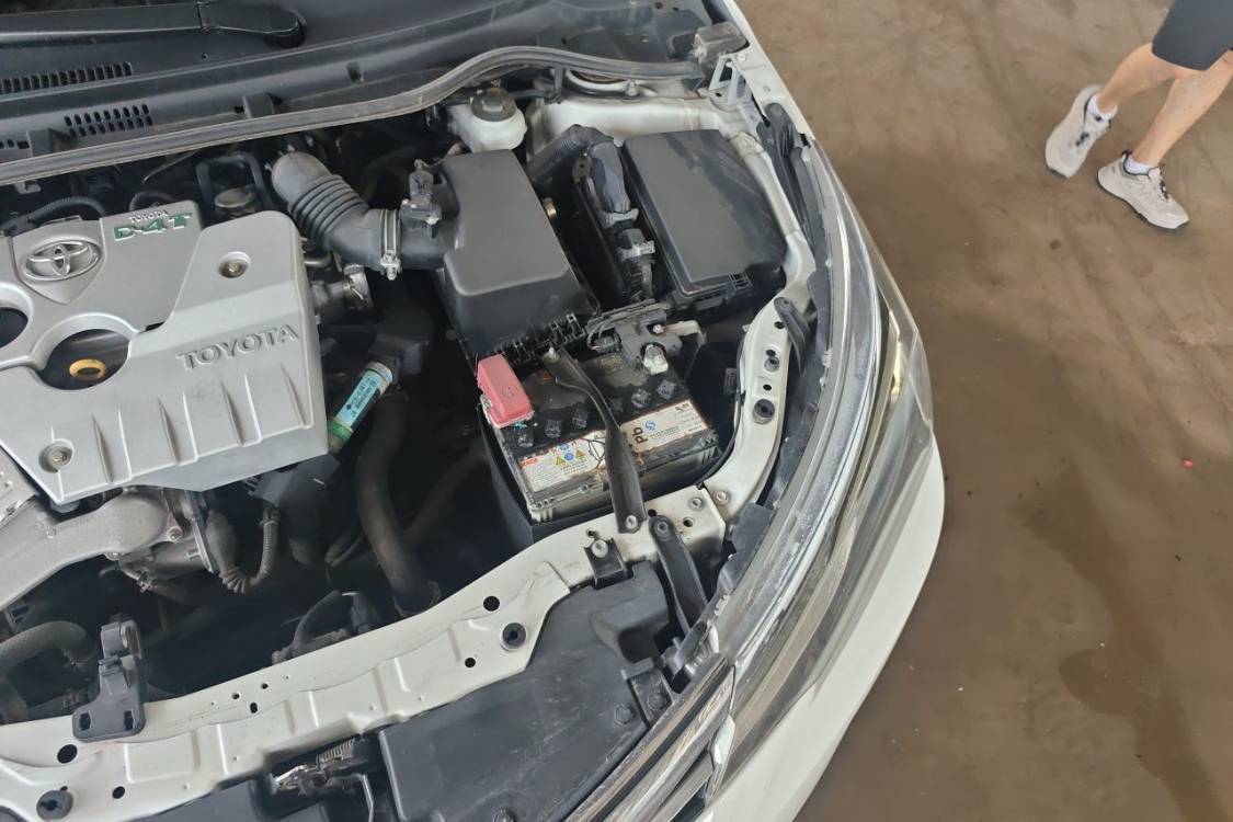 Toyota Corolla 2018 car image #12