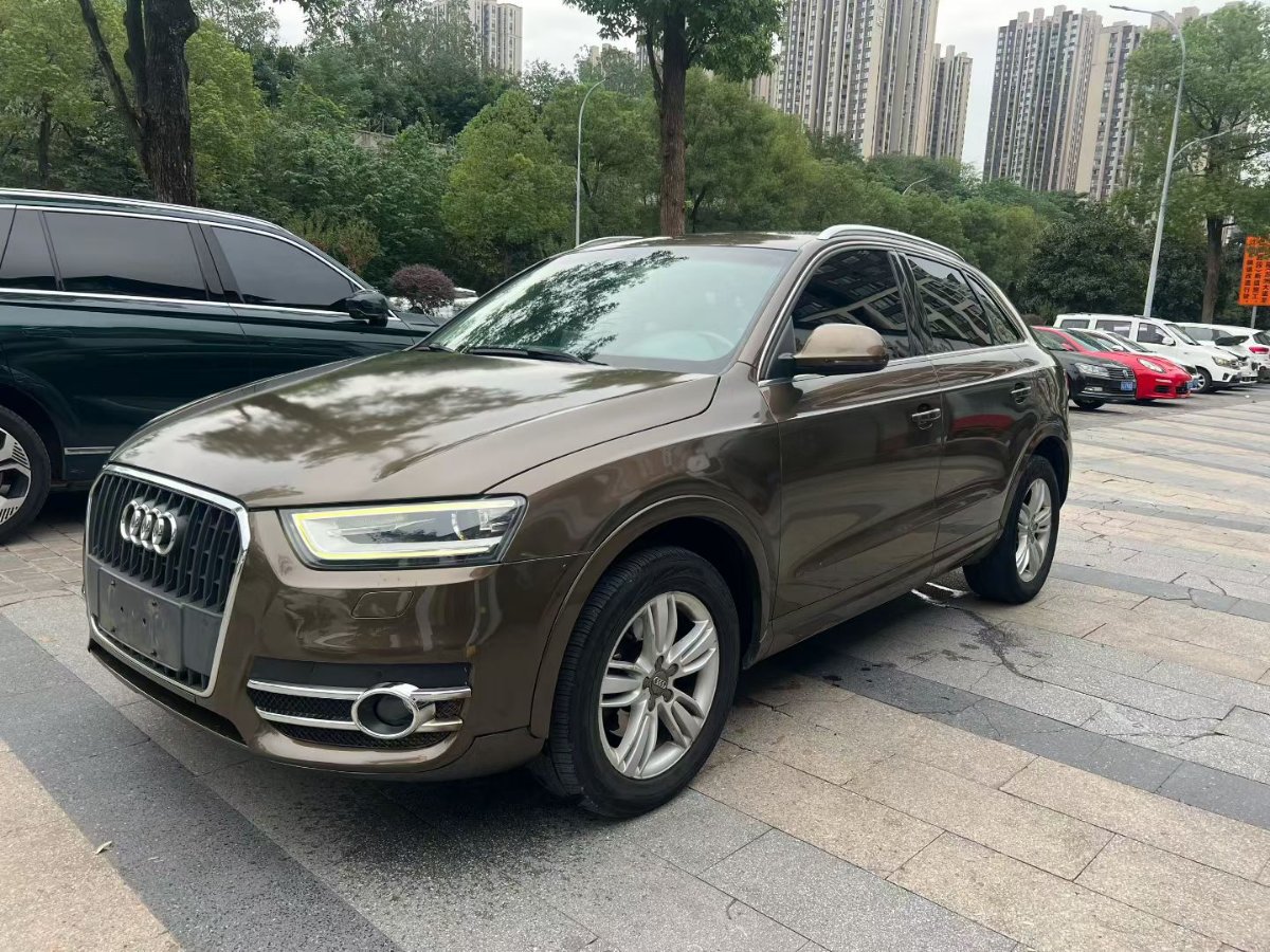 Audi Q3 2014 immagine di auto 