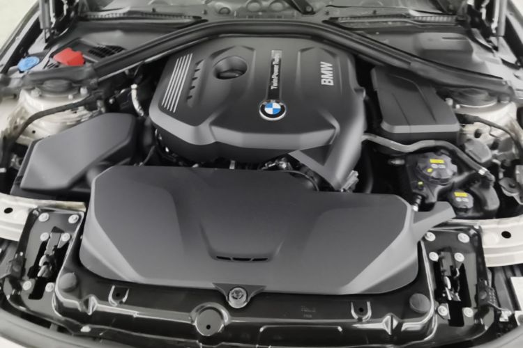 BMW 3 Series 2019 #20 BMW 3 Series 2019 immagine di auto #20