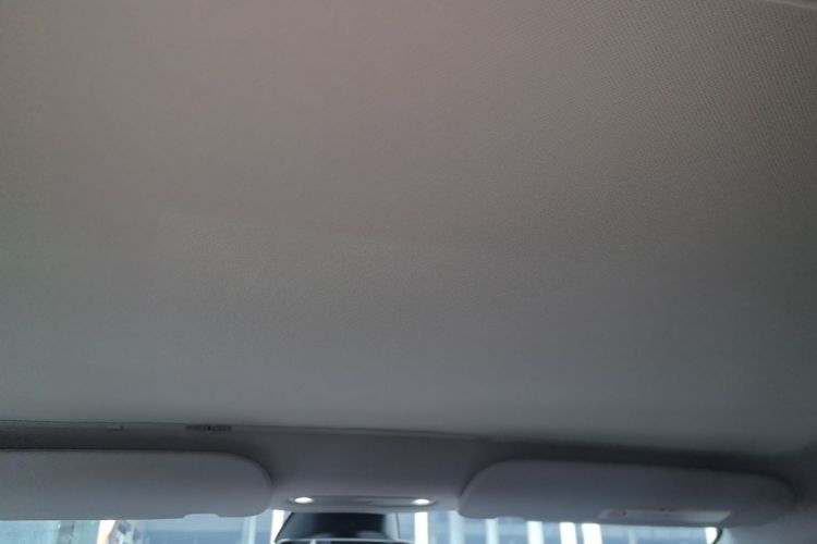 Tesla Model 3 2024 #20 Tesla Model 3 2024 car image #20