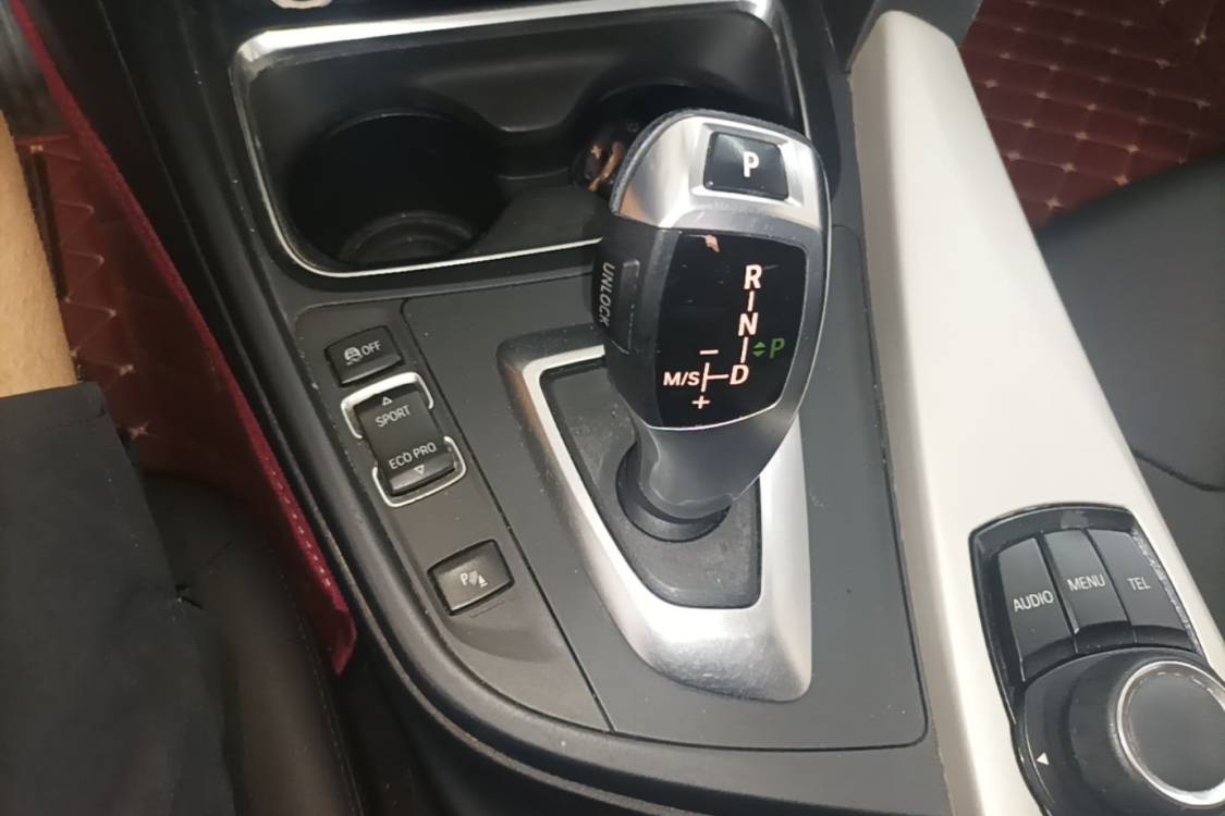 BMW 3 Series 2015 #20 BMW 3 Series 2015 car image #20