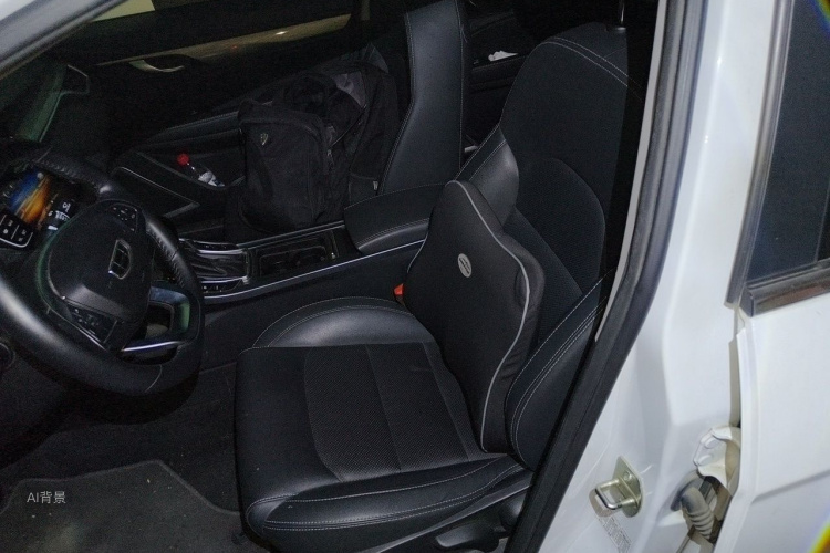 GEELY Emgrand 2020 car image #17