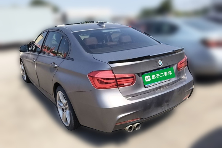 BMW 3 Series 2018 car image #5