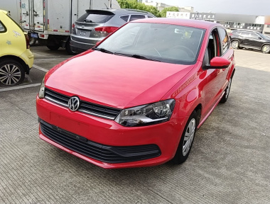 Volkswagen Polo 2018 car image 