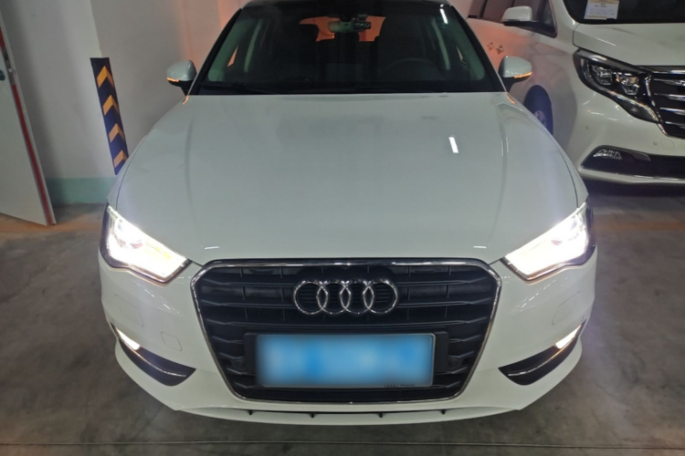 Audi A3 2017 immagine di auto #3