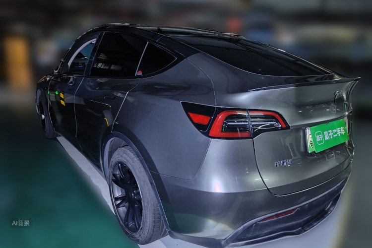 Tesla Model Y 2024 #5 Tesla Model Y 2024 car image #5