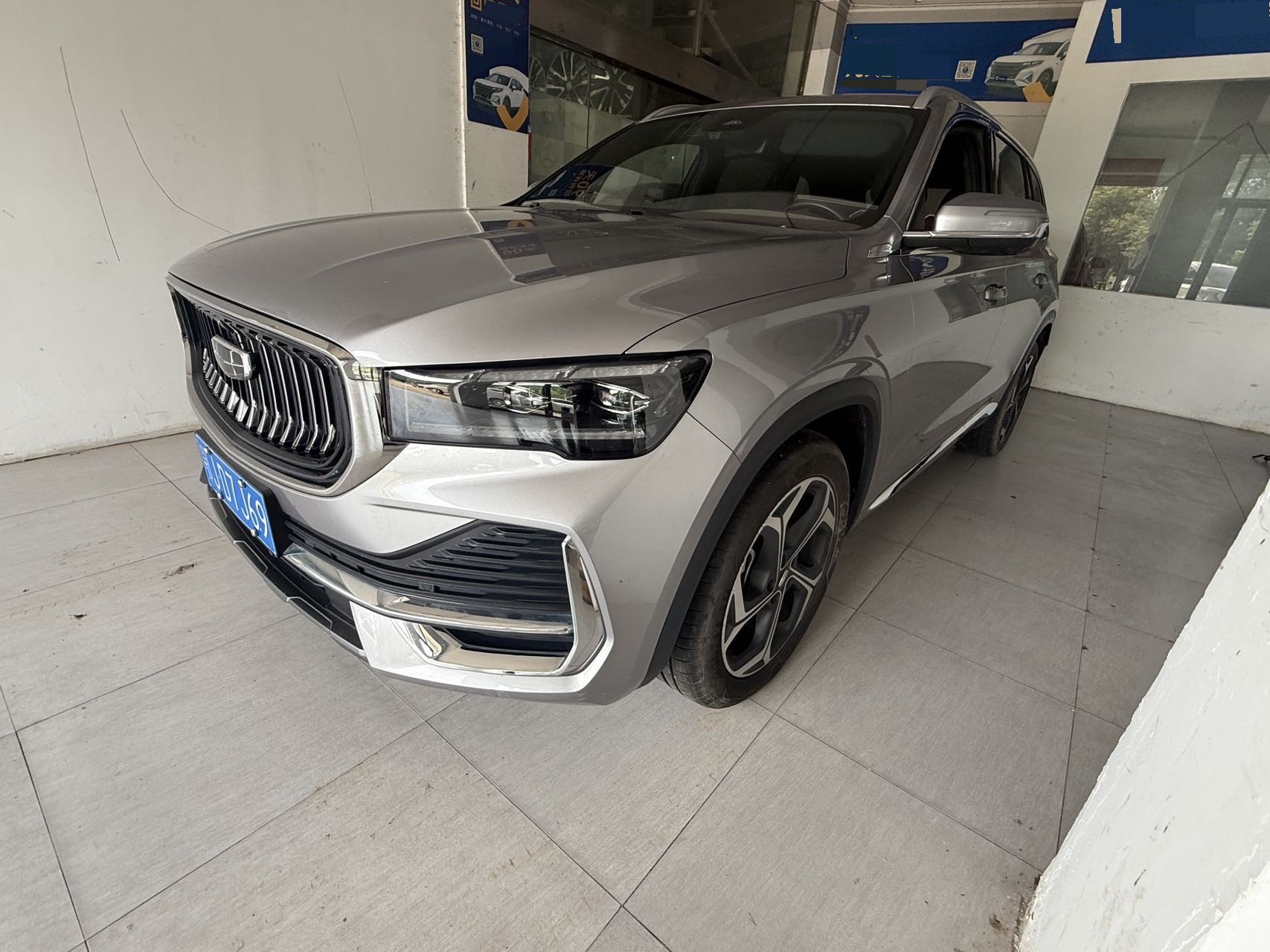 GEELY Boyue L 2022 car image 