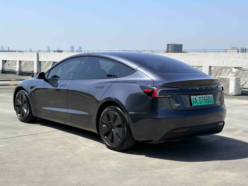 Tesla Model 3 2024 #3 Tesla Model 3 2024 car image #3