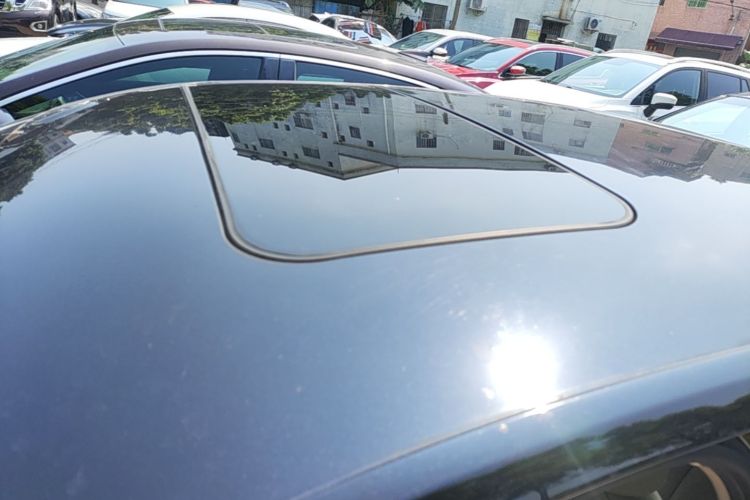 Volkswagen Santana 2015 car image #22