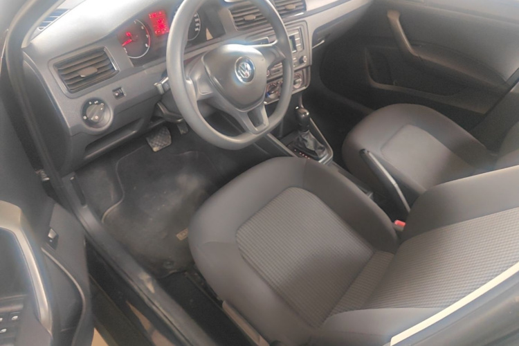 Volkswagen Santana 2018 car image #15