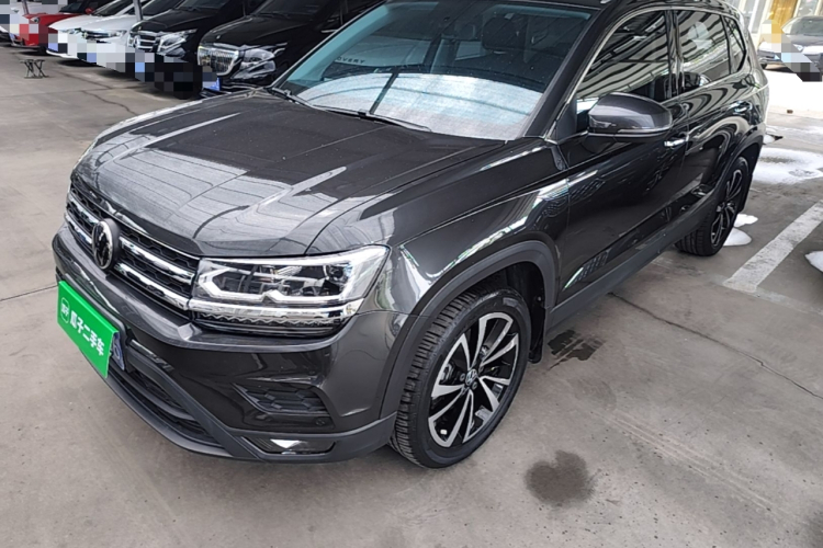 Volkswagen Tharu 2022 car image #2