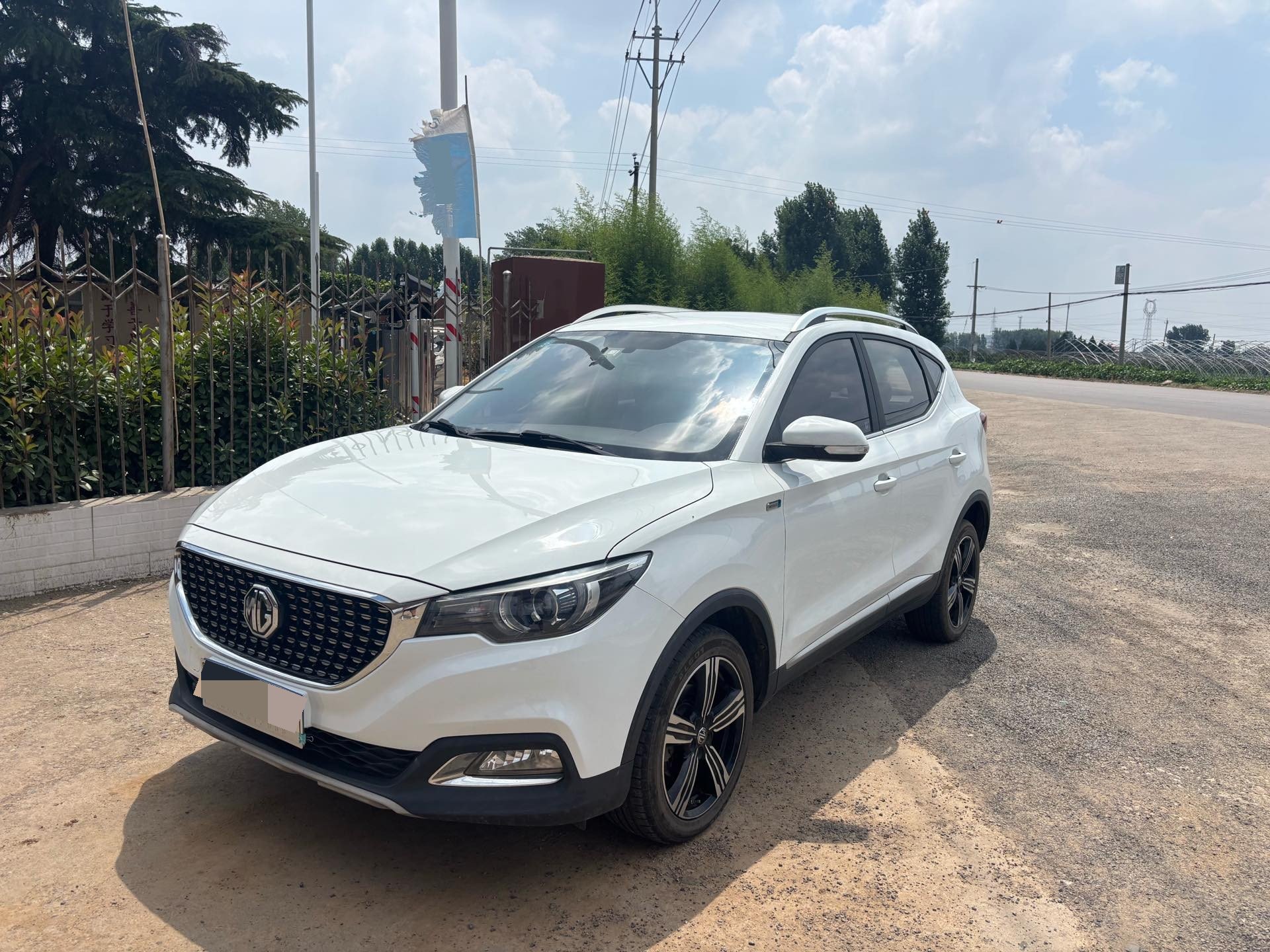MG ZS 2019 car image 