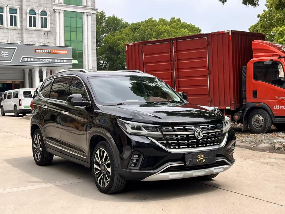 Forthing T5 2019 car image #3