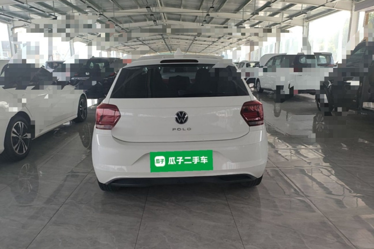 Volkswagen Polo 2021 car image #6