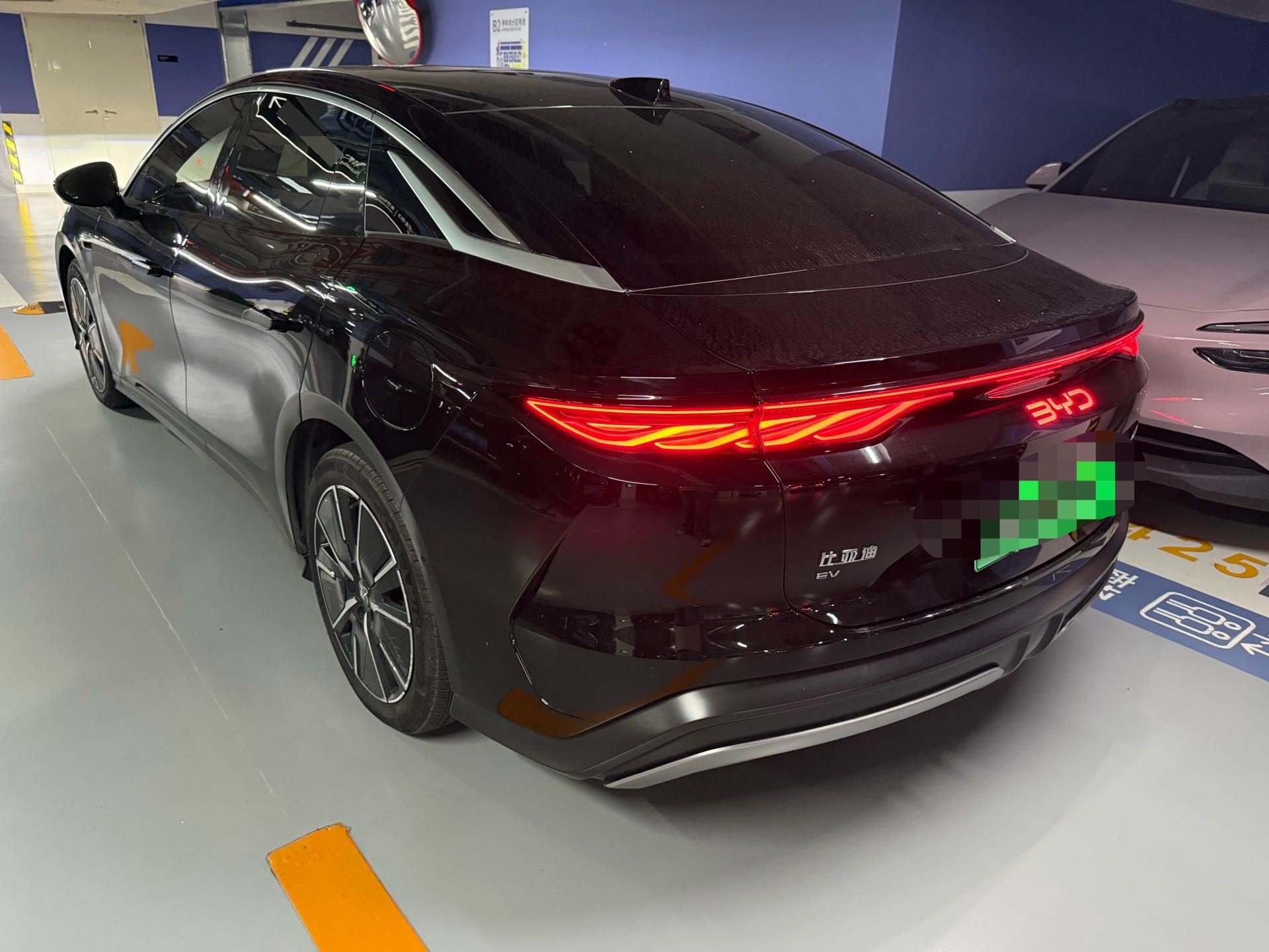 BYD HanL 2025 imagen de coche #7